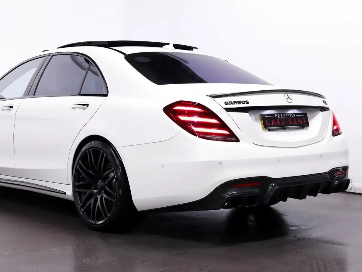 2020-mercedes-benz-s-class-40-s63-amg-l-big-24