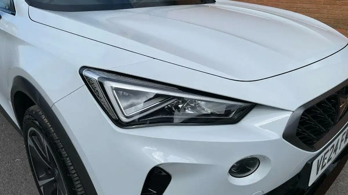 2024-cupra-formentor-14-e-hybrid-v1-big-34