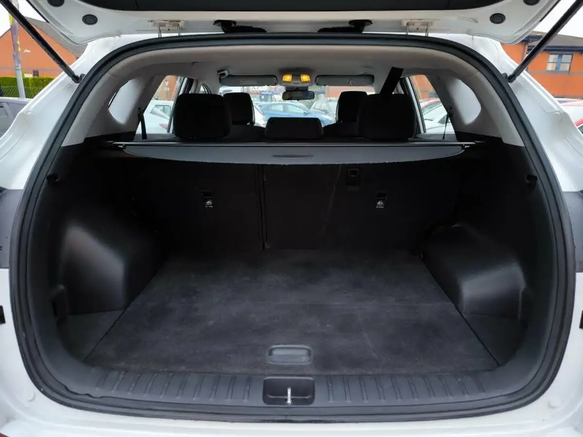 2015-hyundai-tucson-17crdi-blue-drive-se-nav-big-18