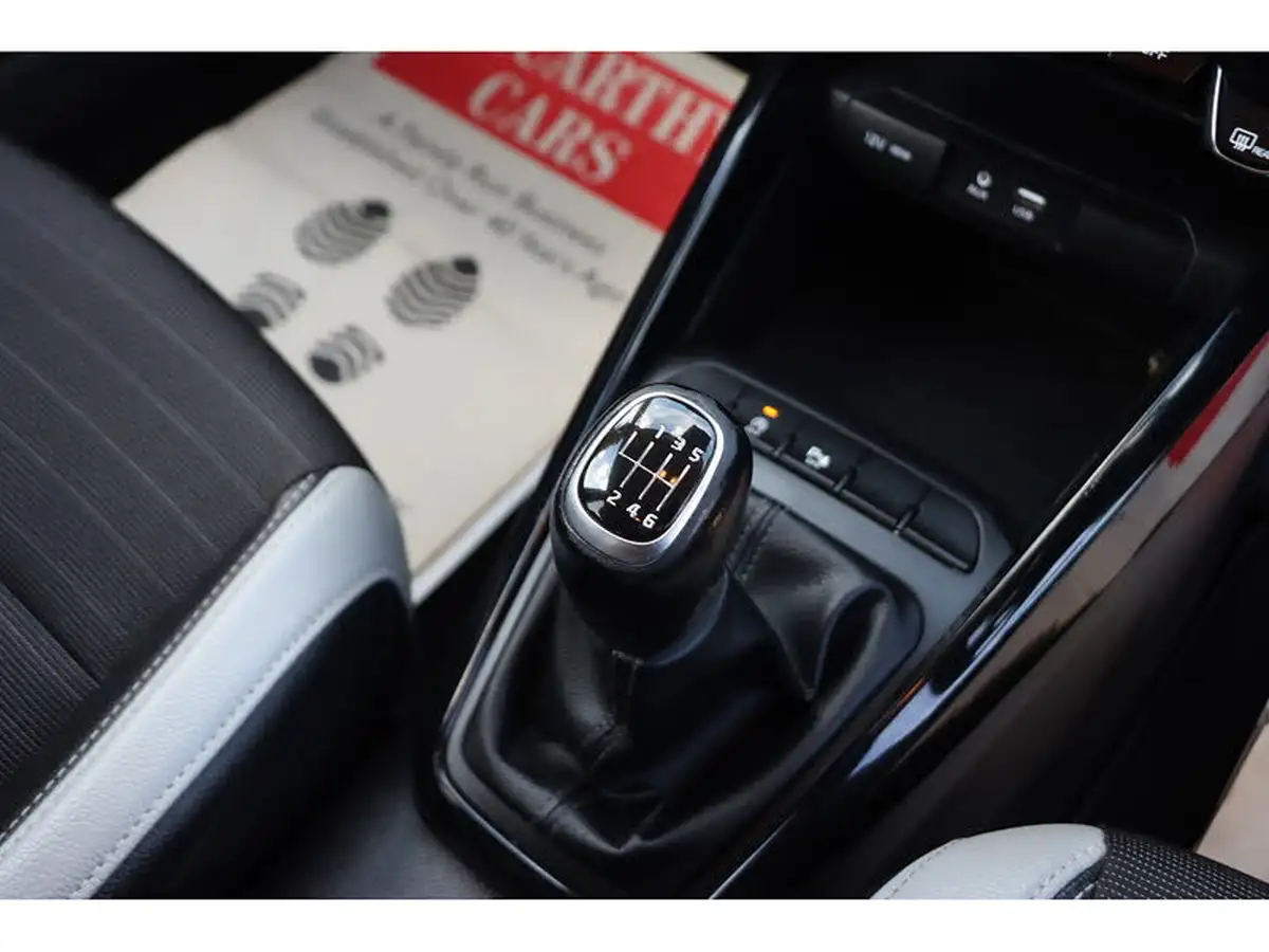 2019-kia-stonic-10-t-gdi-3-big-53