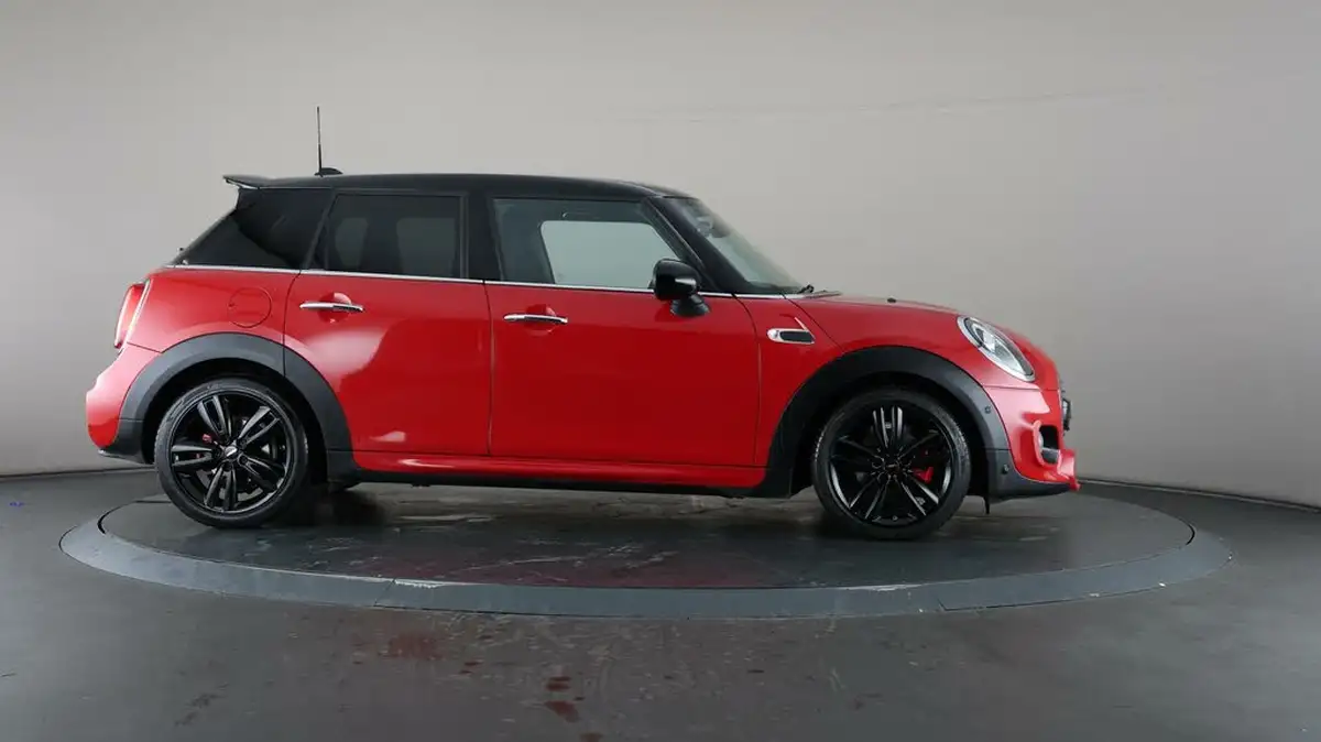 2019-mini-cooper-15-cooper-sport-hatchback-5d-auto-big-52