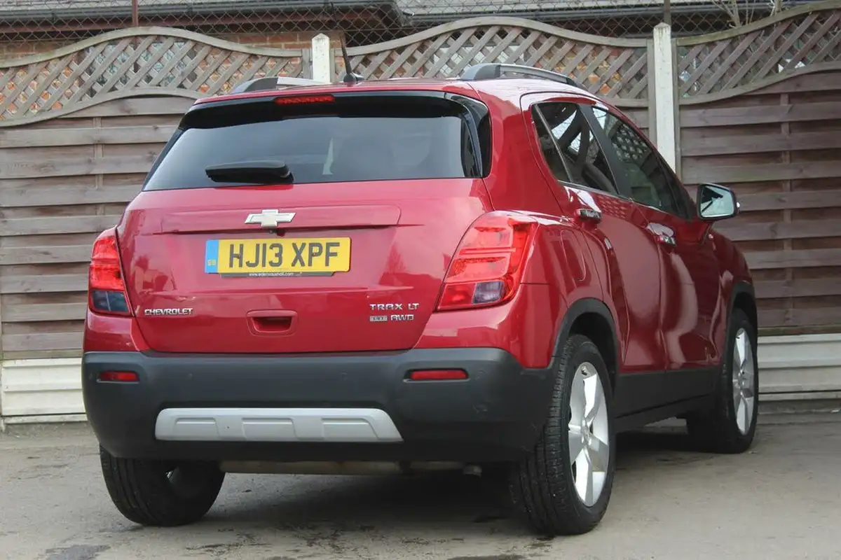 2013-chevrolet-trax-14-lt-big-11