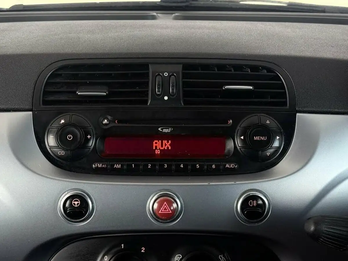 2014-fiat-500-12-s-big-39