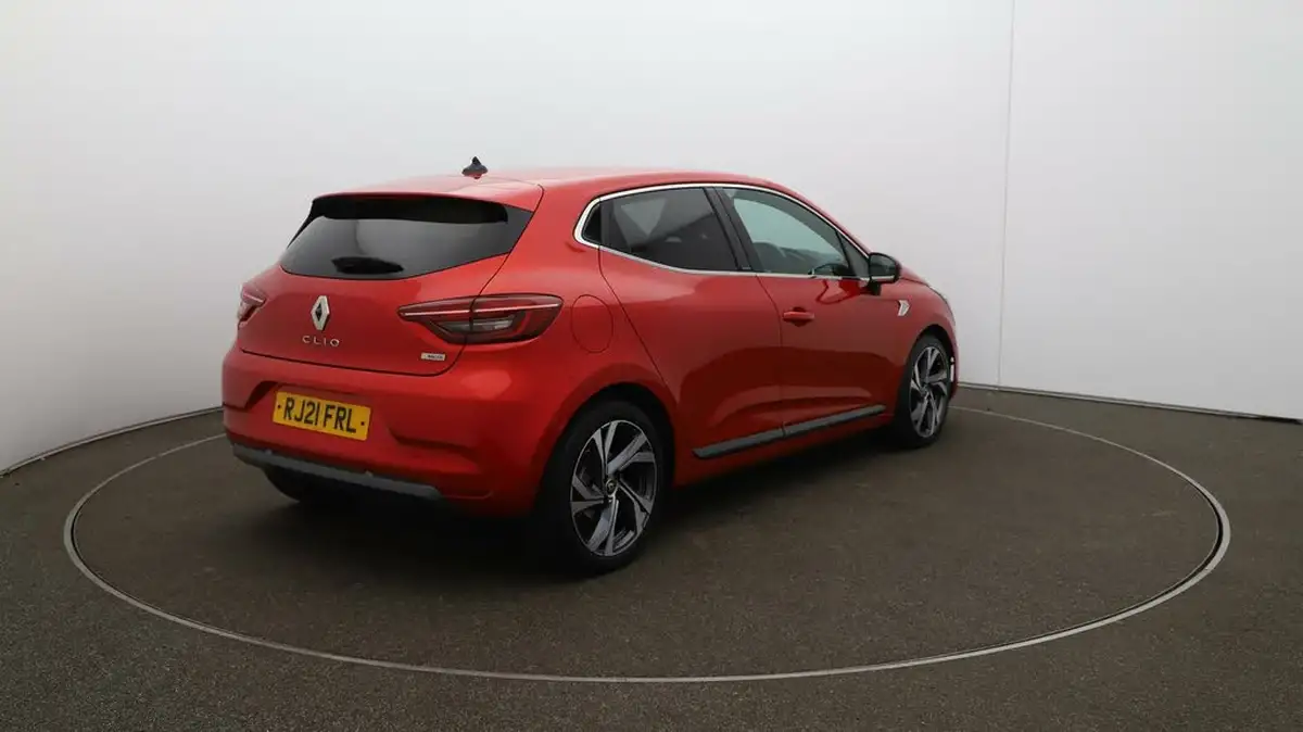2021-renault-clio-16-rs-line-big-7