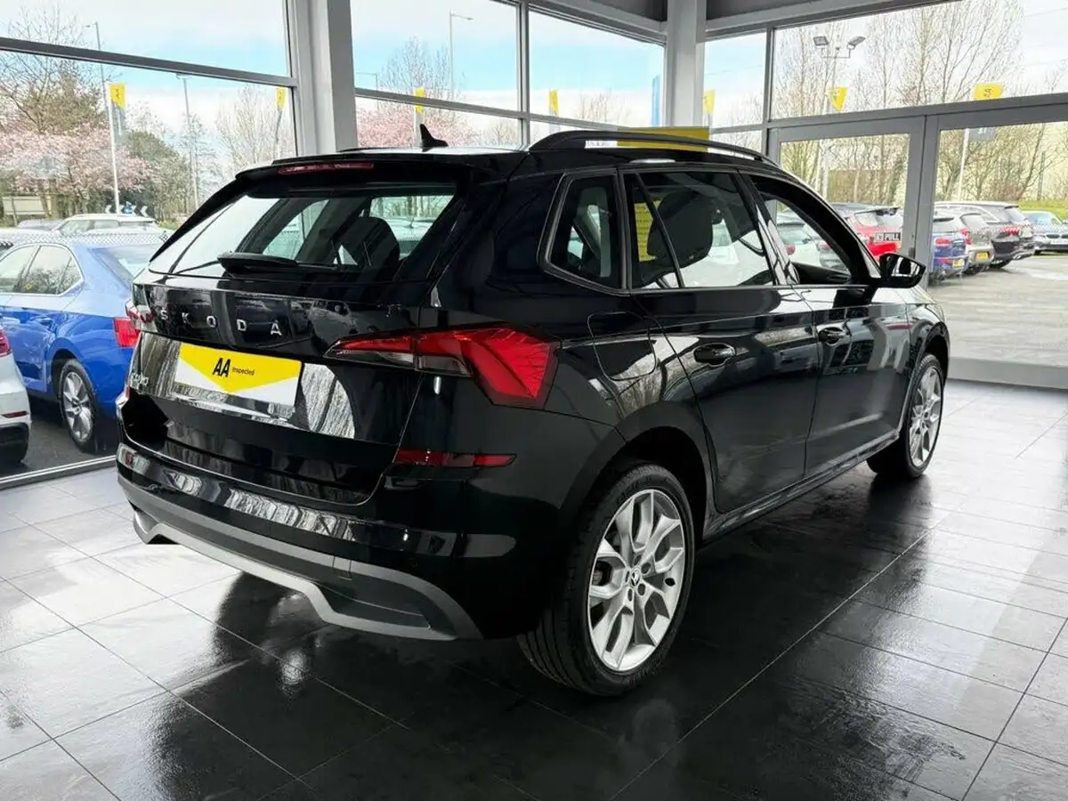 2020-skoda-kamiq-15-tsi-se-big-9