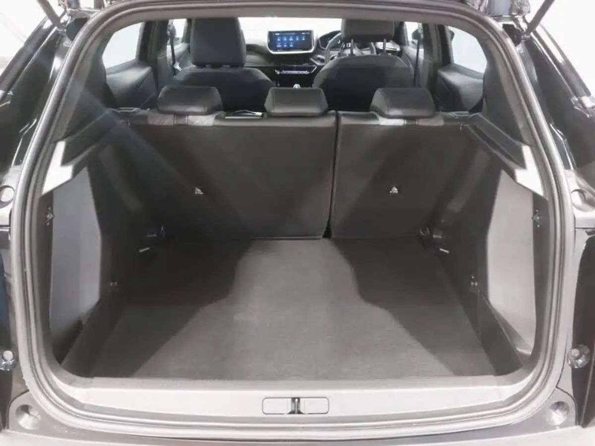 2024-peugeot-2008-suv-12-puretech-allure-130ps-big-7