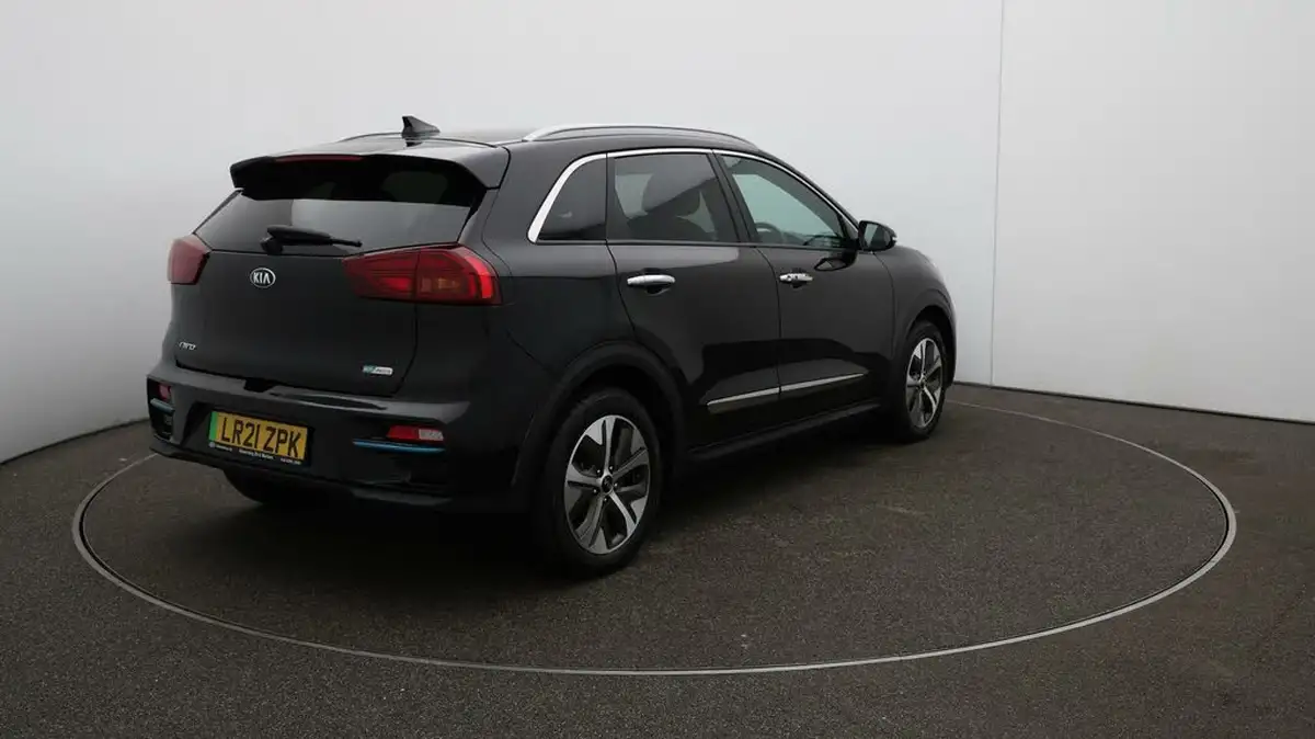 2021-kia-e-niro-ev-4-big-7