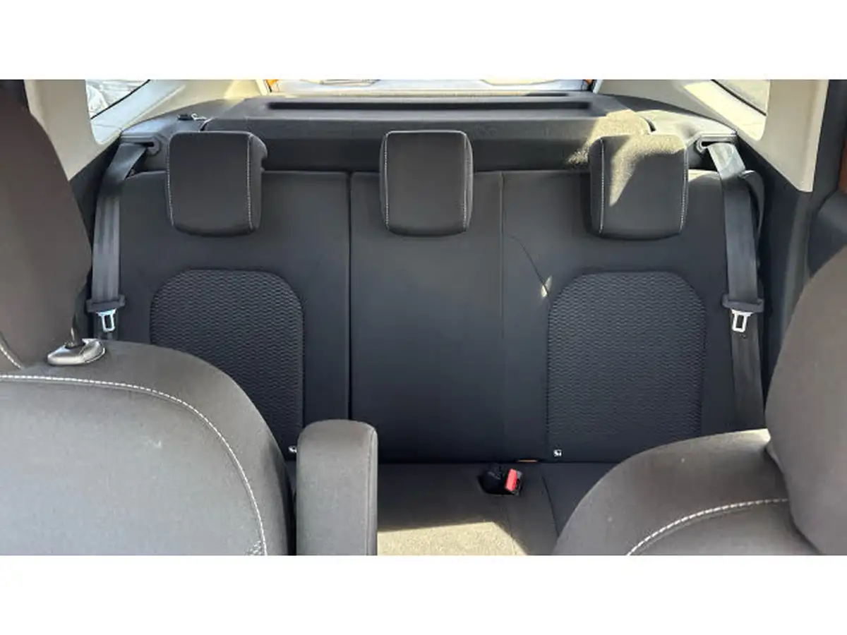 2021-dacia-duster-10-tce-comfort-100bhp-ss-station-wagon-5d-big-14