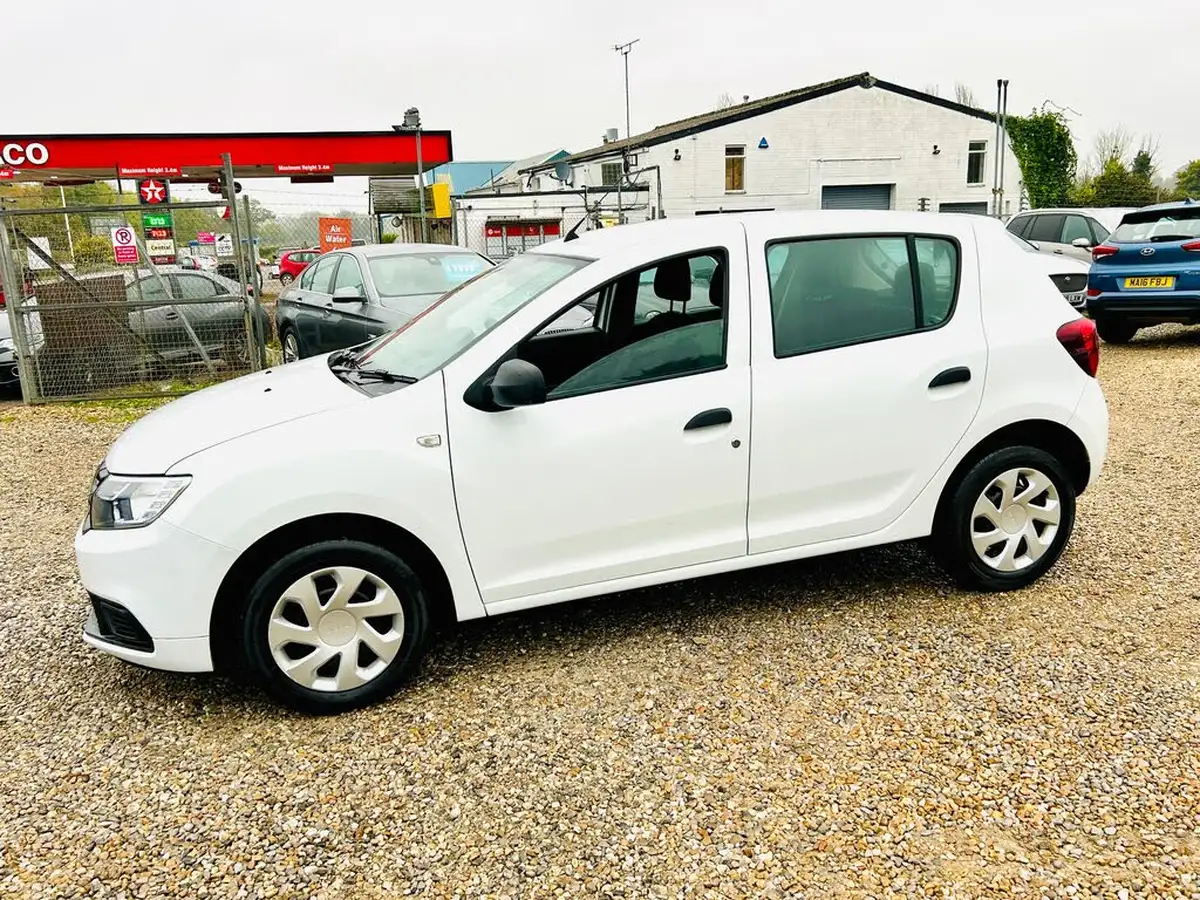 2018-dacia-sandero-10-sce-ambiance-big-5