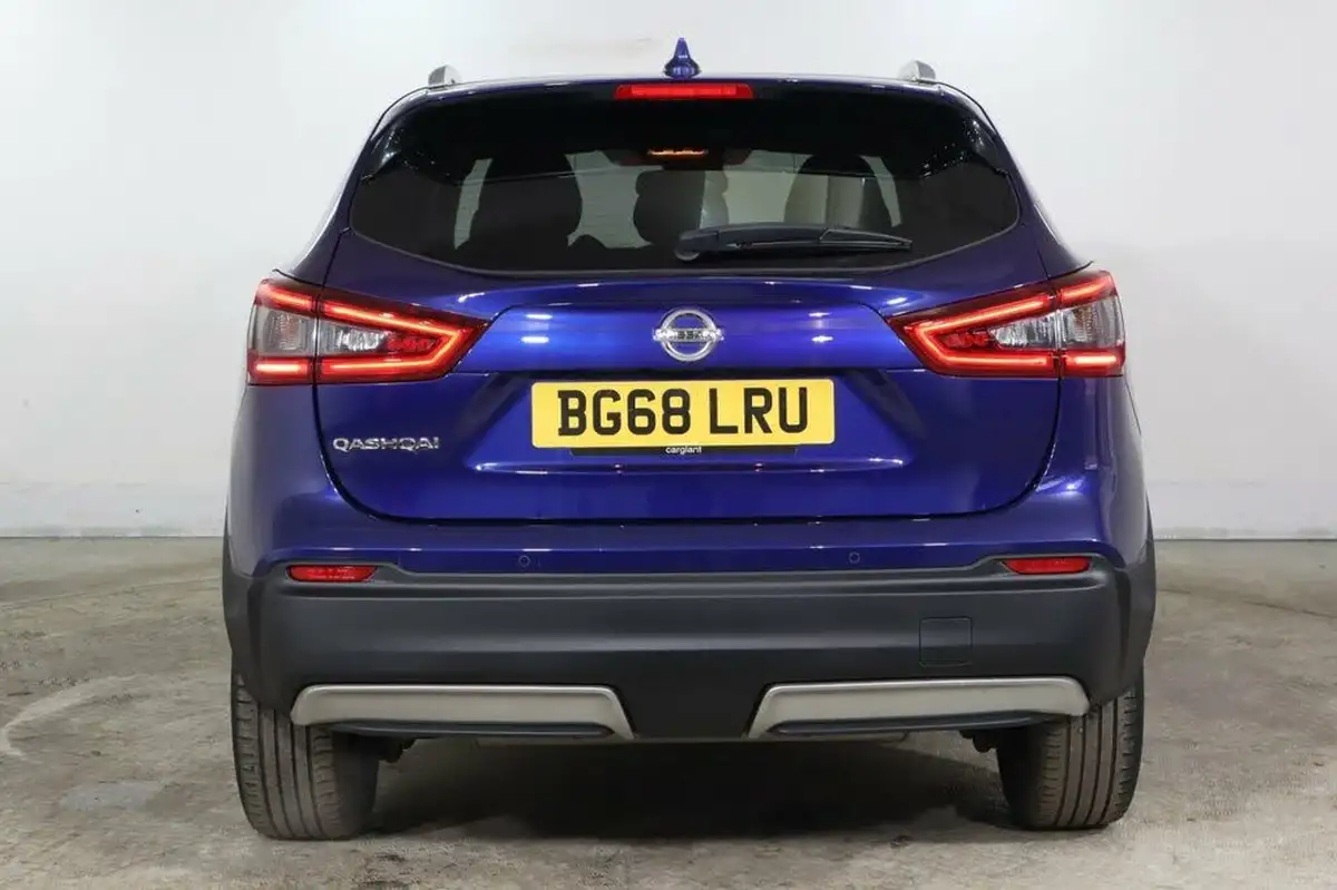 2018-nissan-qashqai-12-dig-t-n-connecta-big-4
