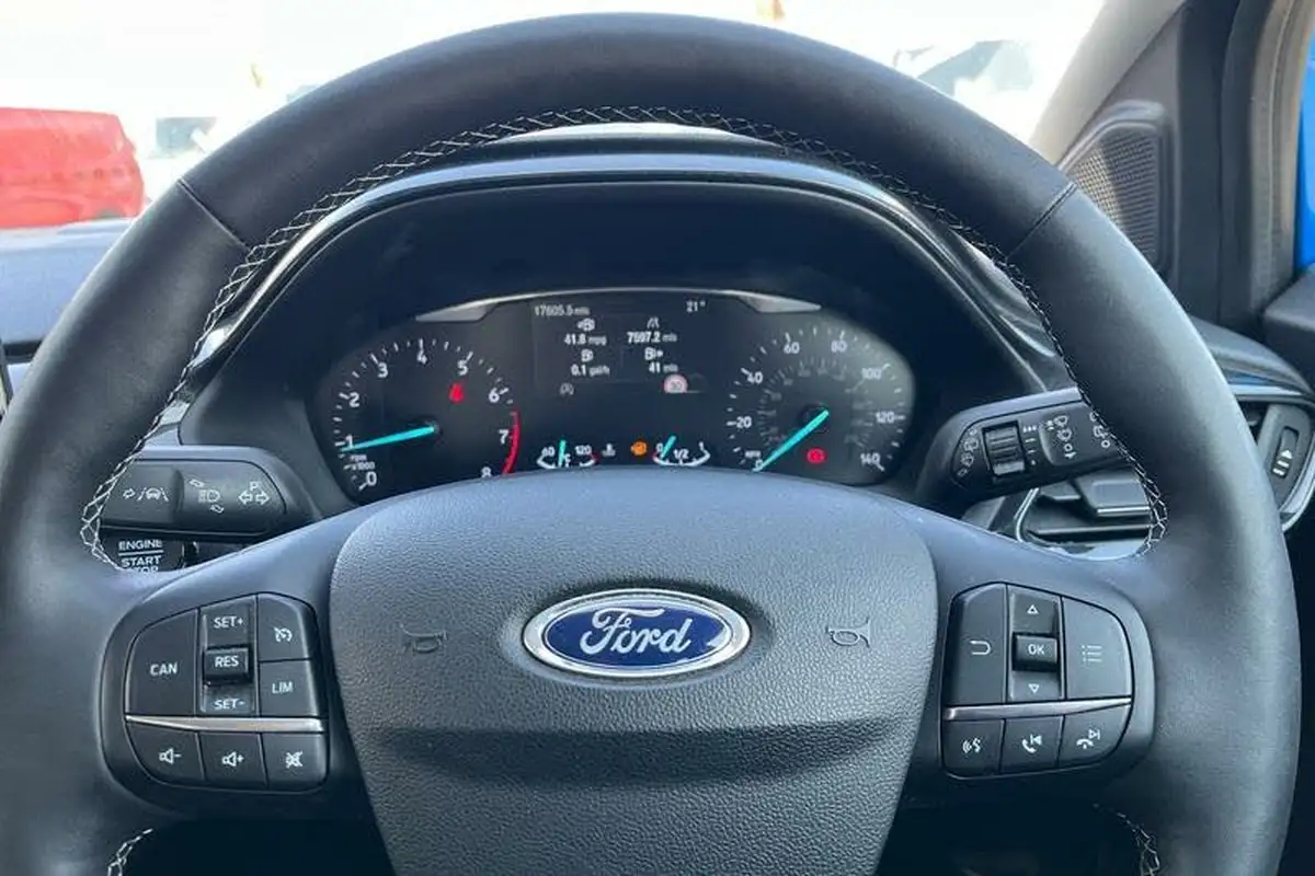 2020-ford-puma-suv-10-titanium-125ps-hybrid-mhev-big-22