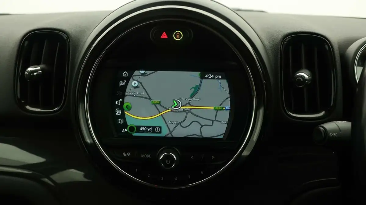 2018-mini-countryman-15-cooper-ss-auto-big-10