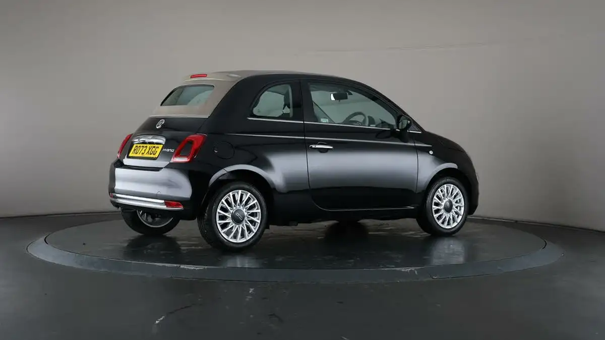 2023-fiat-500c-10-big-56