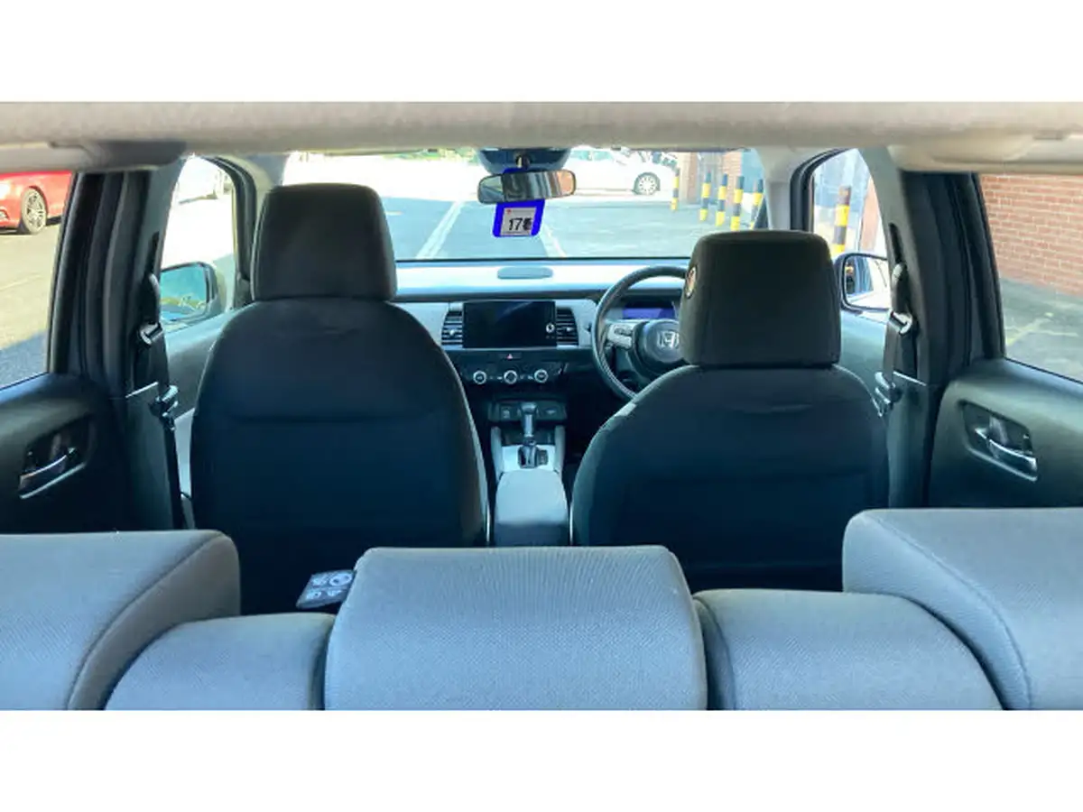 2021-honda-jazz-15-i-mmd-crosstar-ex-109ps-two-tone-big-16