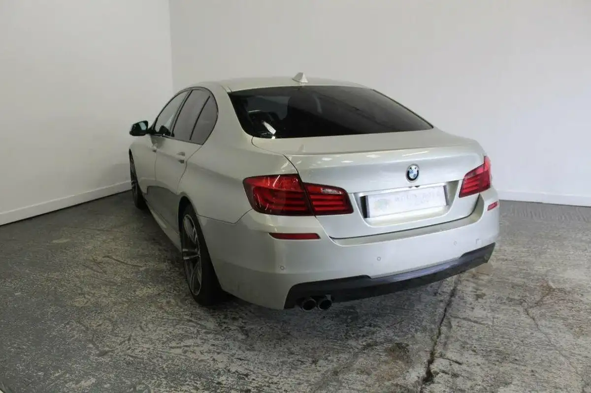 2012-bmw-5-series-20td-520d-m-sport-184bhp-blueperformance-saloon-4d-auto-big-4