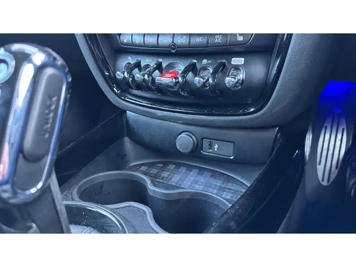 2021-mini-clubman-15-cooper-sport-auto-big-23