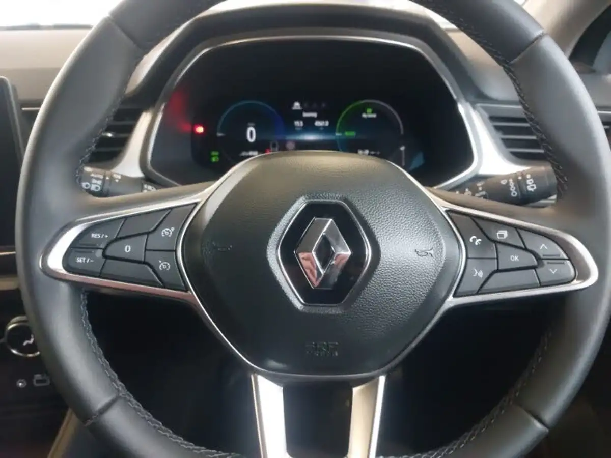 2023-renault-captur-16-techno-160ps-plug-in-big-13