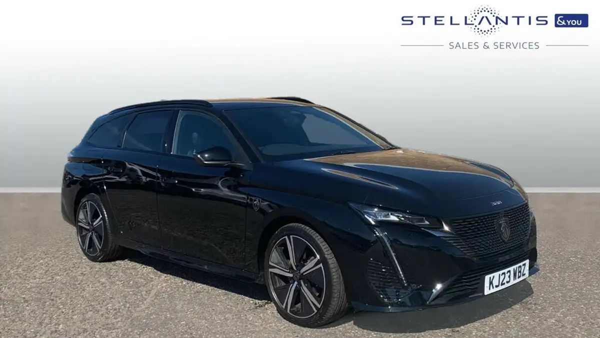 2023-peugeot-308-sw-12-puretech-gt-130ps-ss-eat8-big-0