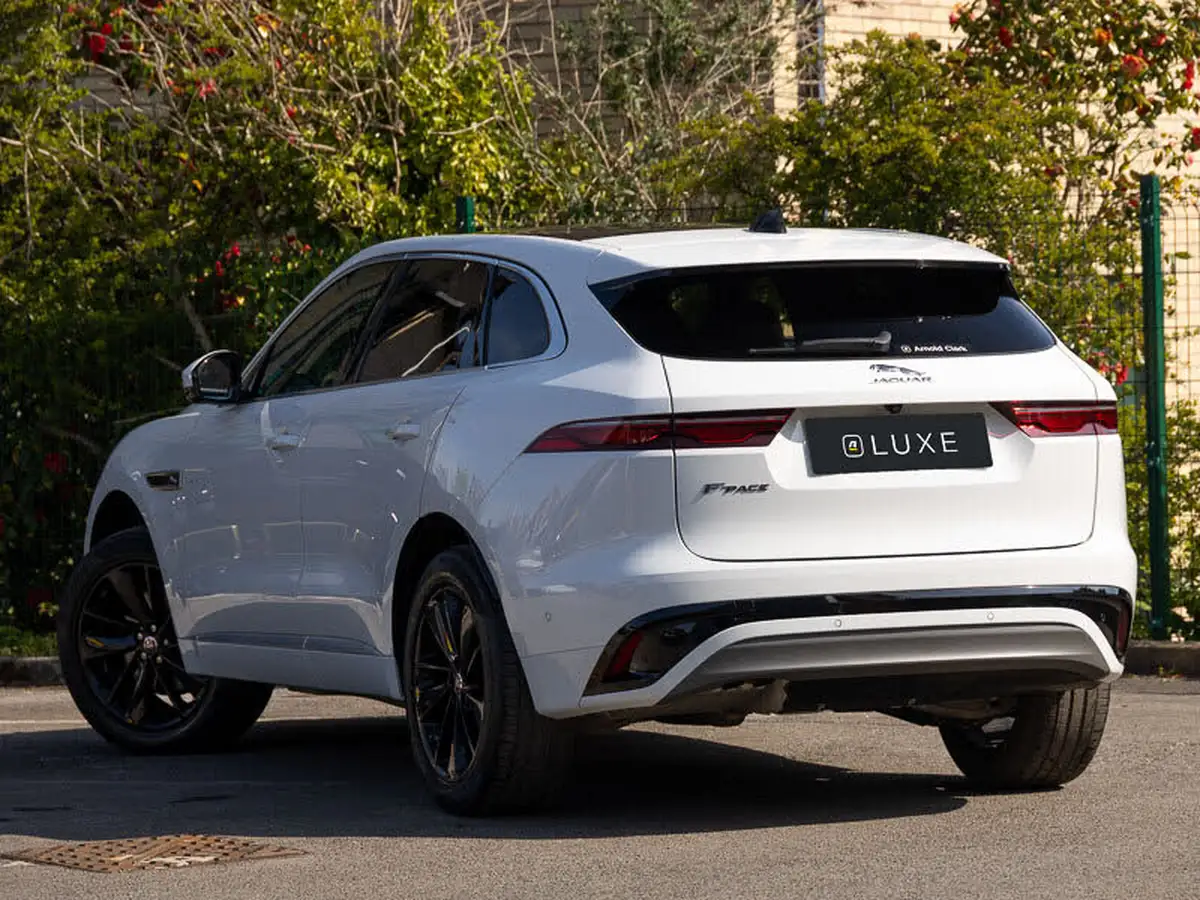 2021-jaguar-f-pace-20-d200-r-dynamic-se-mhev-big-1