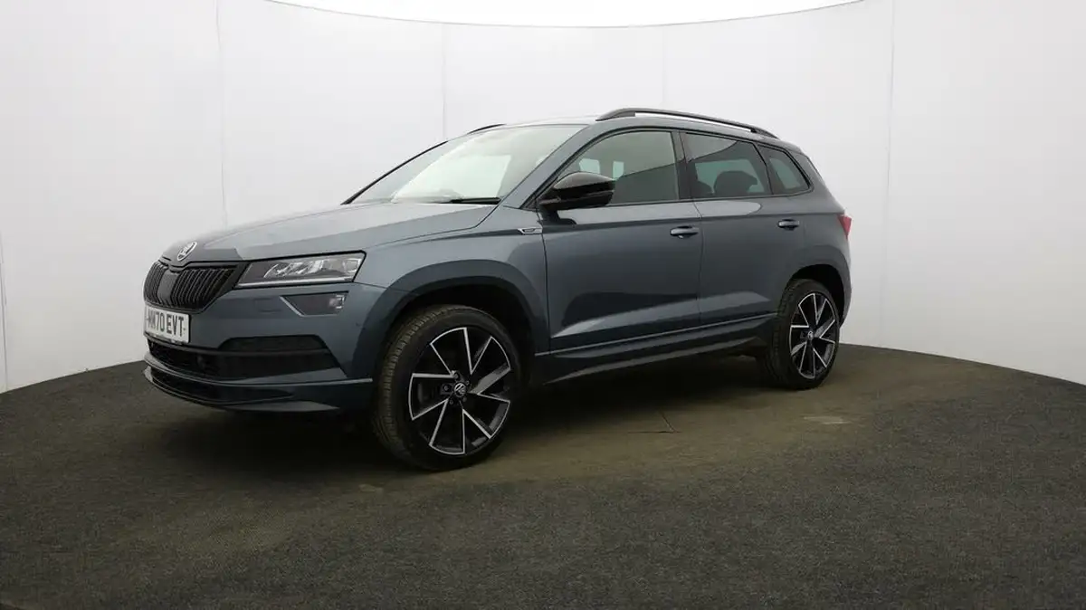 2020-skoda-karoq-15-tsi-sportline-dsg-big-29
