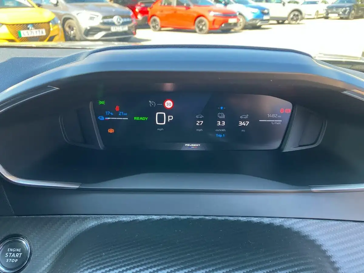 2024-peugeot-2008-suv-e-allure-136ps-50kwh-big-13