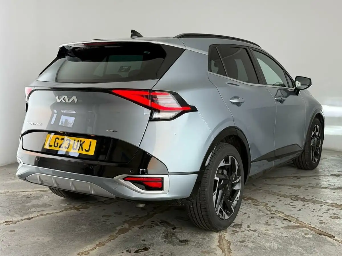 2023-kia-sportage-16-t-gdi-gt-line-148bhp-big-2