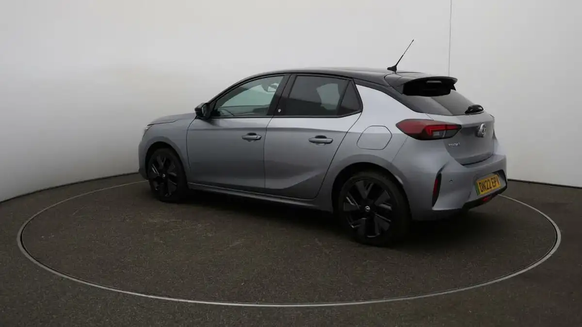 2022-vauxhall-corsa-e-sri-premium-big-27