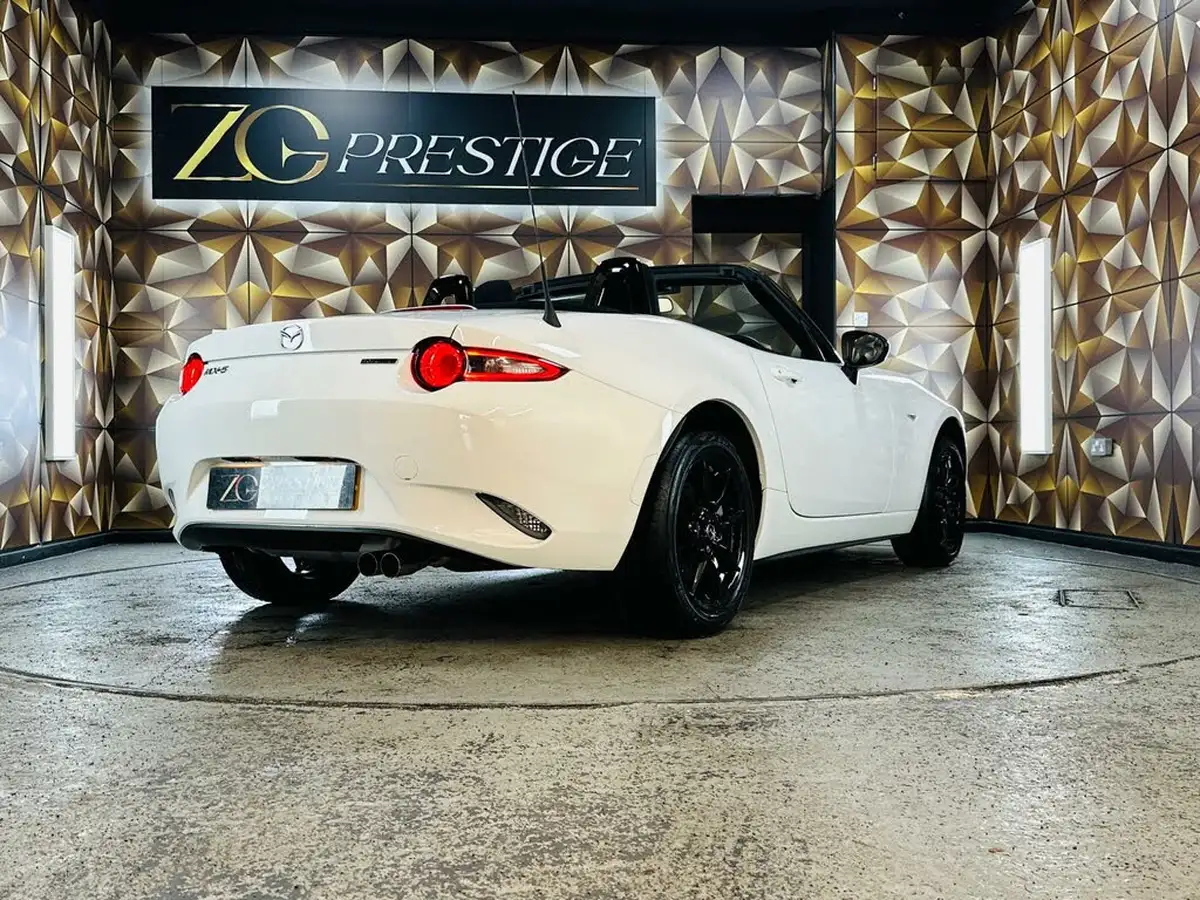 2023-mazda-mx-5-15-prime-line-roadster-big-39
