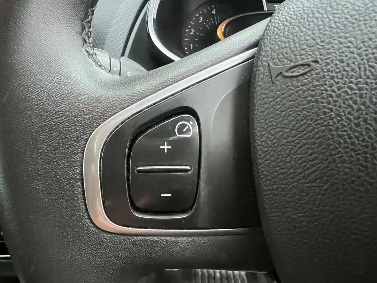 2018-renault-clio-15dci-iconic-big-26