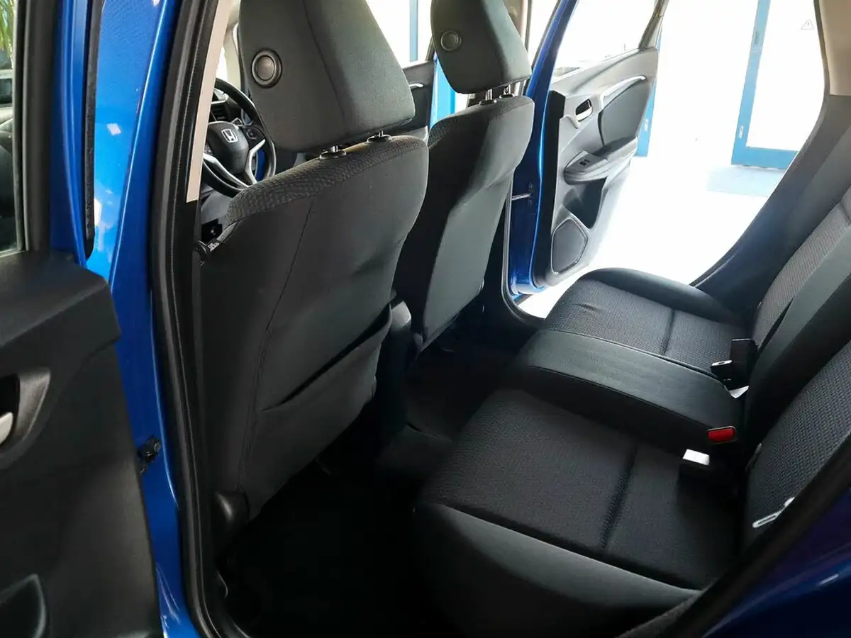 2018-honda-jazz-13-i-vtec-se-big-18