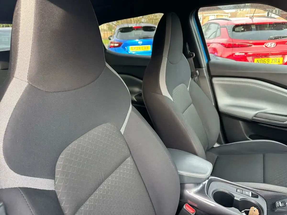 2020-nissan-juke-10-dig-t-n-connecta-117ps-dct-big-24