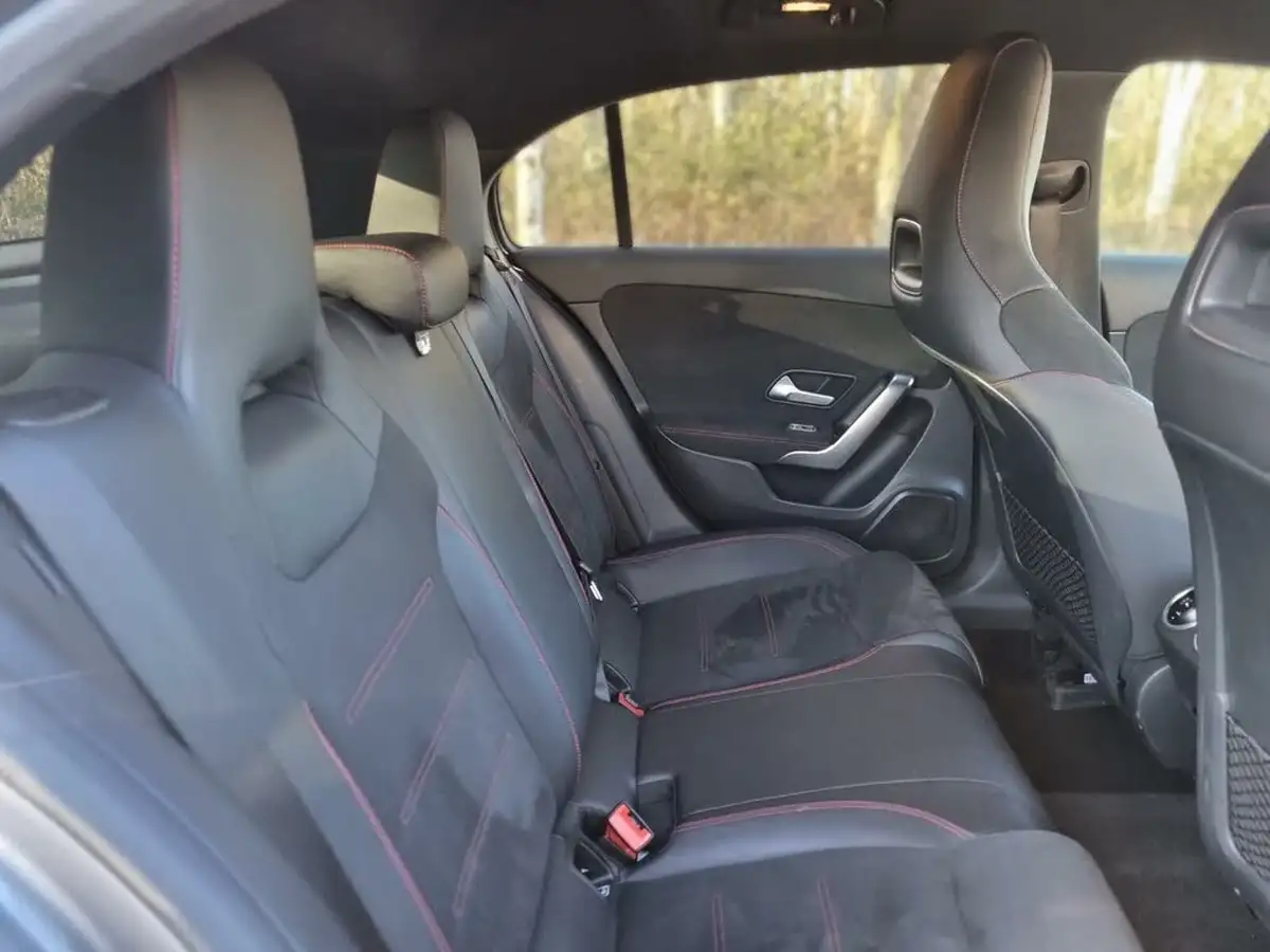 2020-mercedes-benz-a-class-13-a180-amg-line-executive-hatchback-5d-7g-dct-big-39