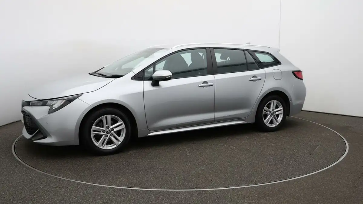 2023-toyota-corolla-18-vvt-i-icon-tech-spare-wheel-touring-sports-5d-big-60