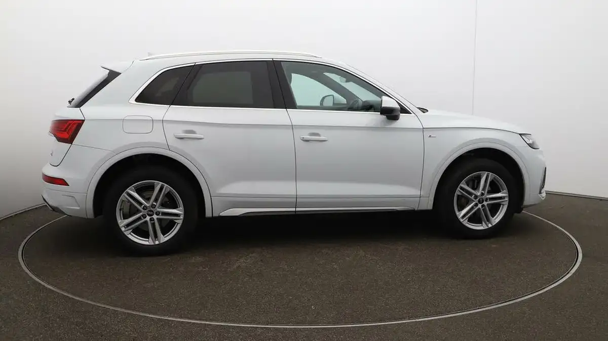 2022-audi-q5-20-45-tfsi-s-line-sportback-big-8