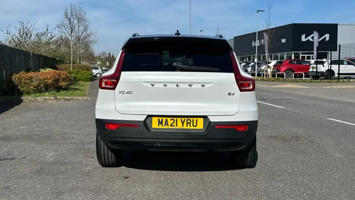 2021-volvo-xc40-20-b4-r-design-194bhp-auto-big-12