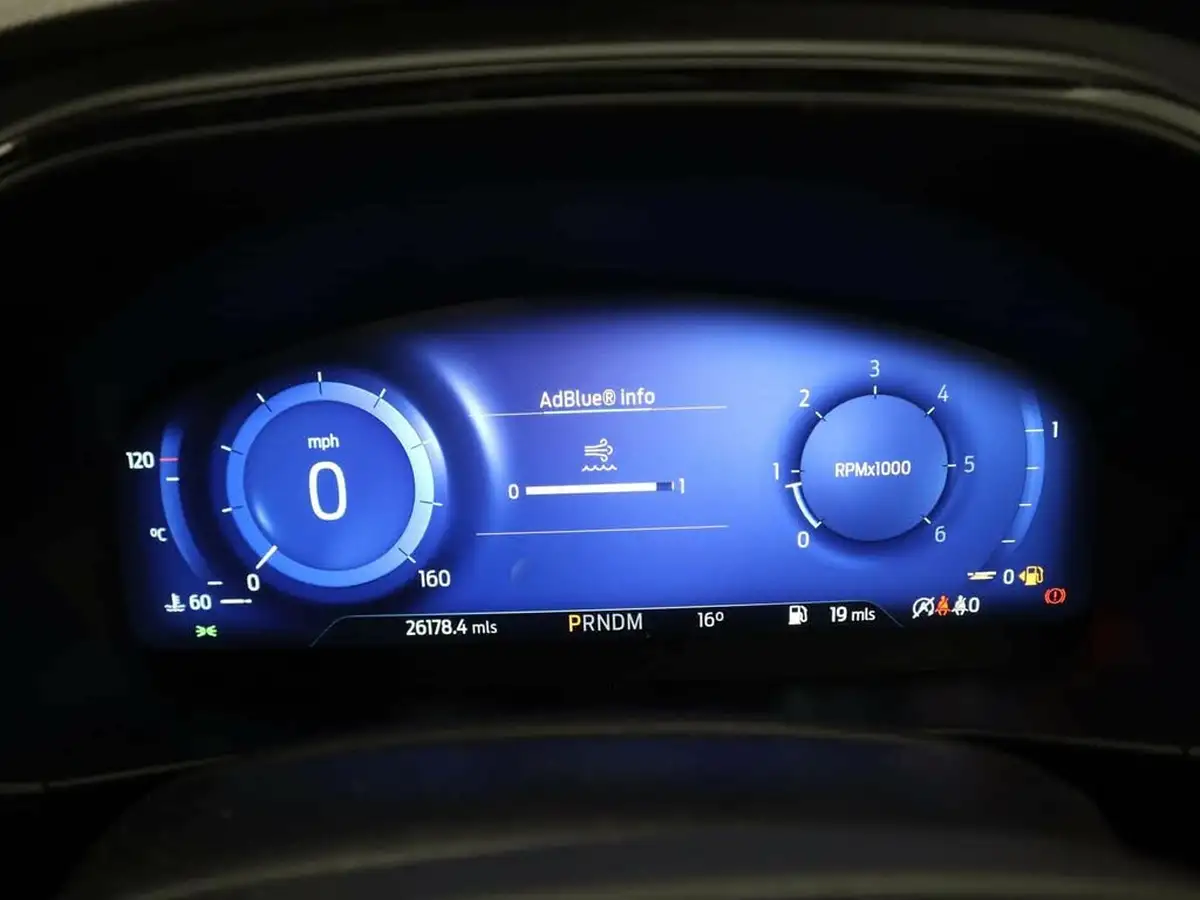 2022-ford-focus-15-st-line-vignale-estate-auto-big-10