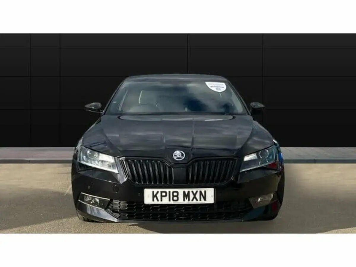 2018-skoda-superb-20-tsi-sportline-220ps-ss-hatchback-big-2