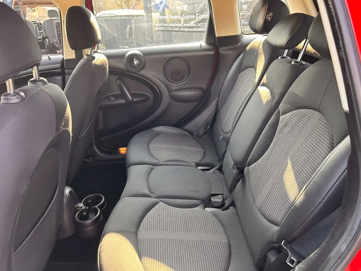 2014-mini-countryman-16-cooper-pepper-big-20
