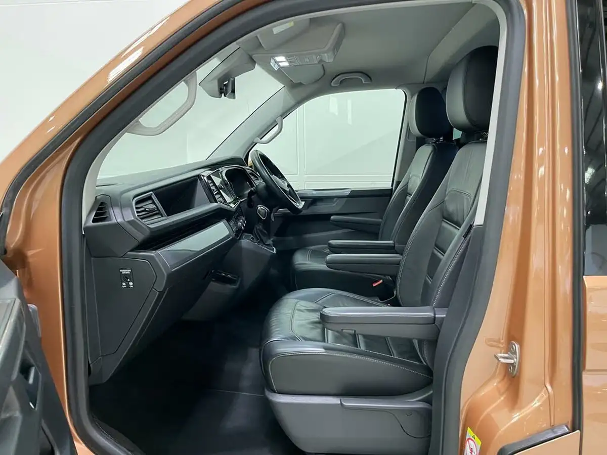 2020-volkswagen-caravelle-20bitdi-executive-bmt-big-30