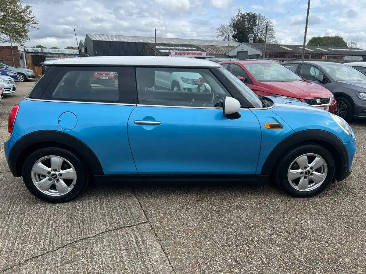 2016-mini-cooper-15-cooper-ss-hatchback-3d-big-7