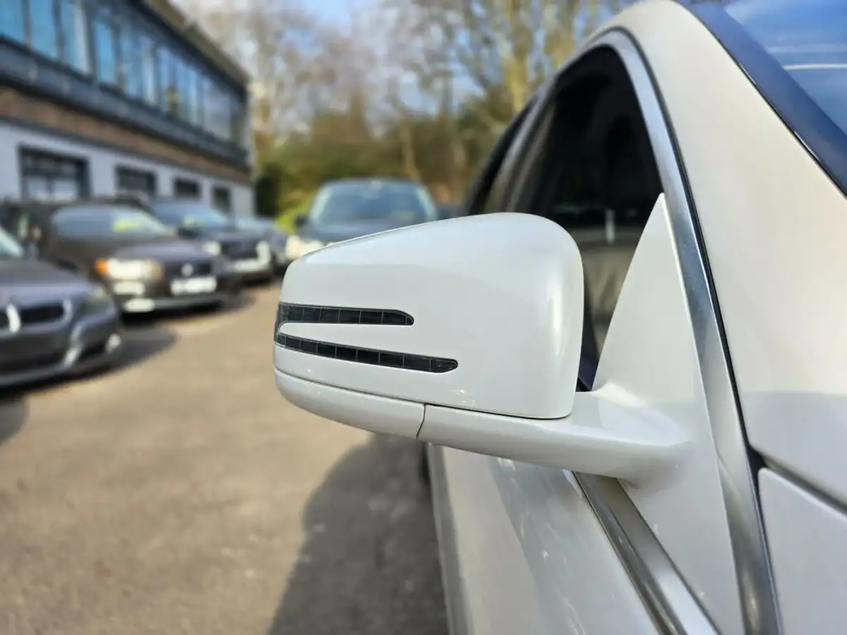 2011-mercedes-benz-s-class-55-s500-big-60