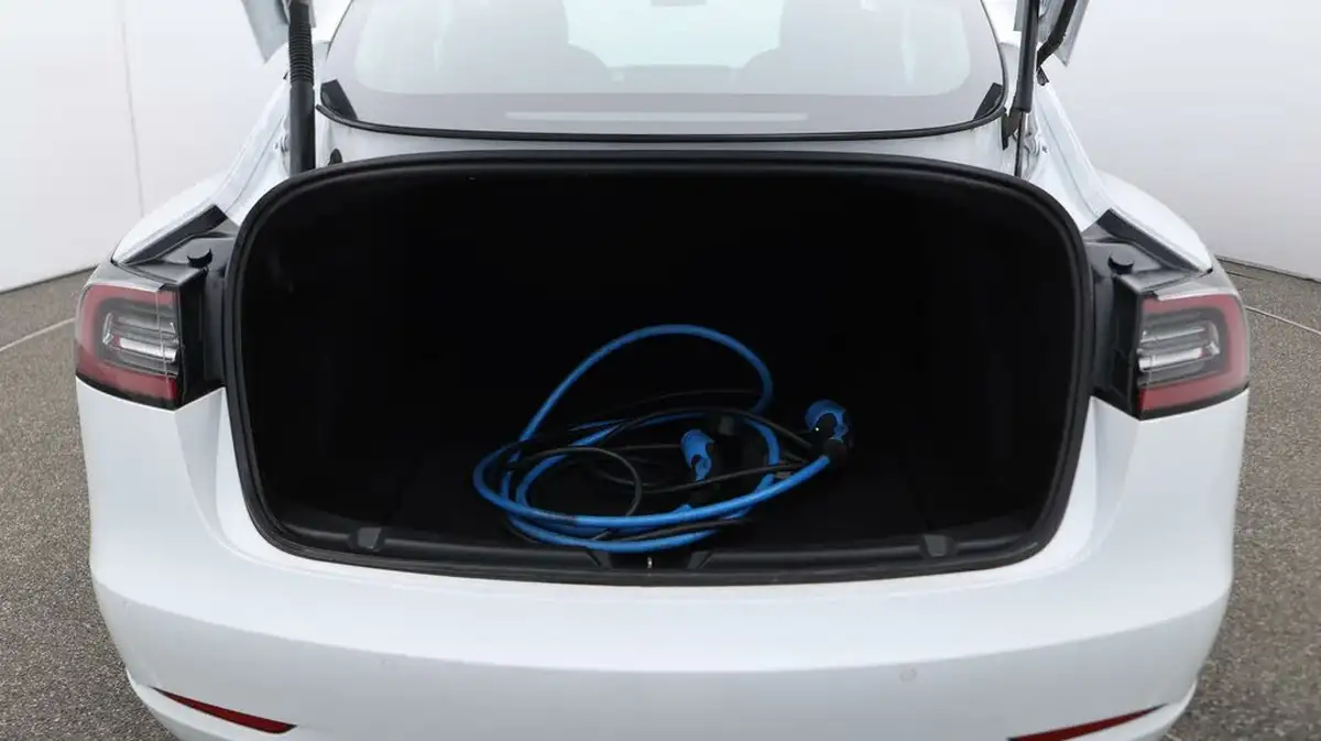 2021-tesla-model-3-e-long-range-4x4-big-50