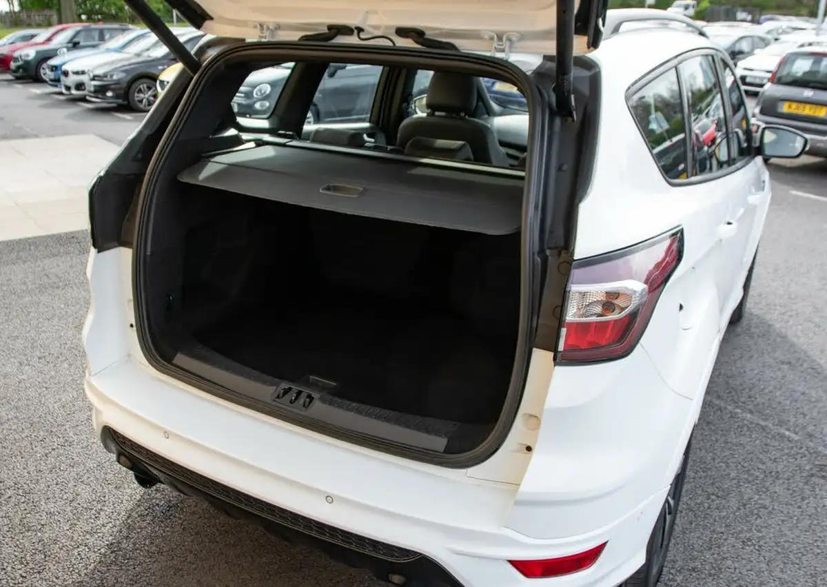 2017-ford-kuga-15t-st-line-150ps-ss-big-34