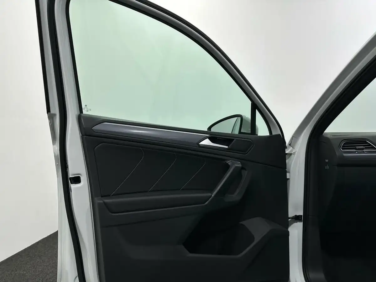 2019-volkswagen-tiguan-15-tsi-r-line-big-34