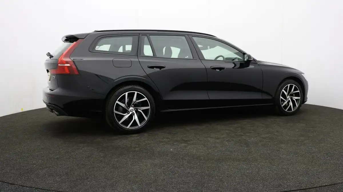 2019-volvo-v60-20td-d3-momentum-plus-geartronic-big-26