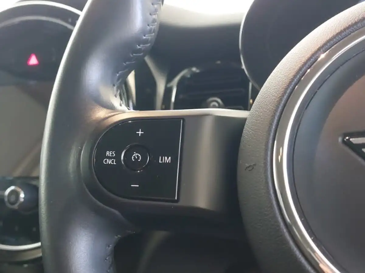 2021-mini-cooper-15-cooper-classic-hatchback-5d-big-13