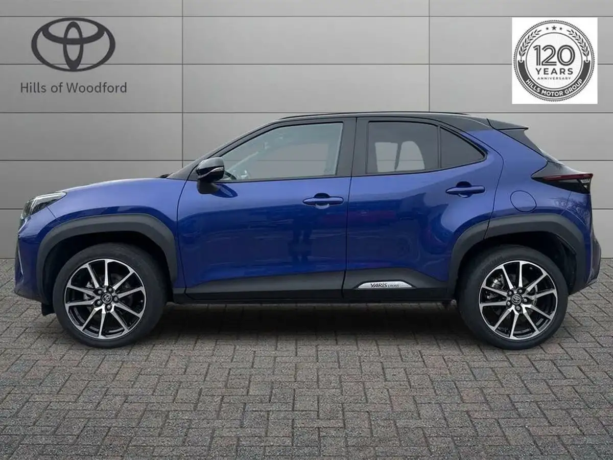 2023-toyota-yaris-cross-15-vvt-i-gr-sport-big-7