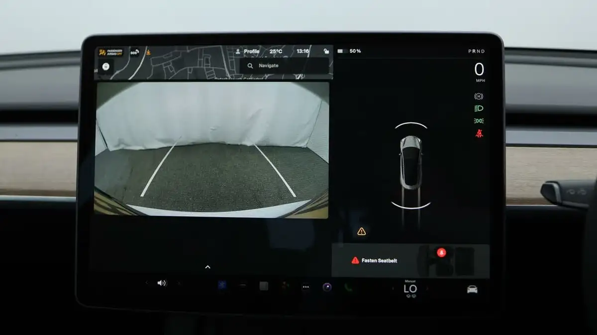 2021-tesla-model-3-e-long-range-4x4-big-32