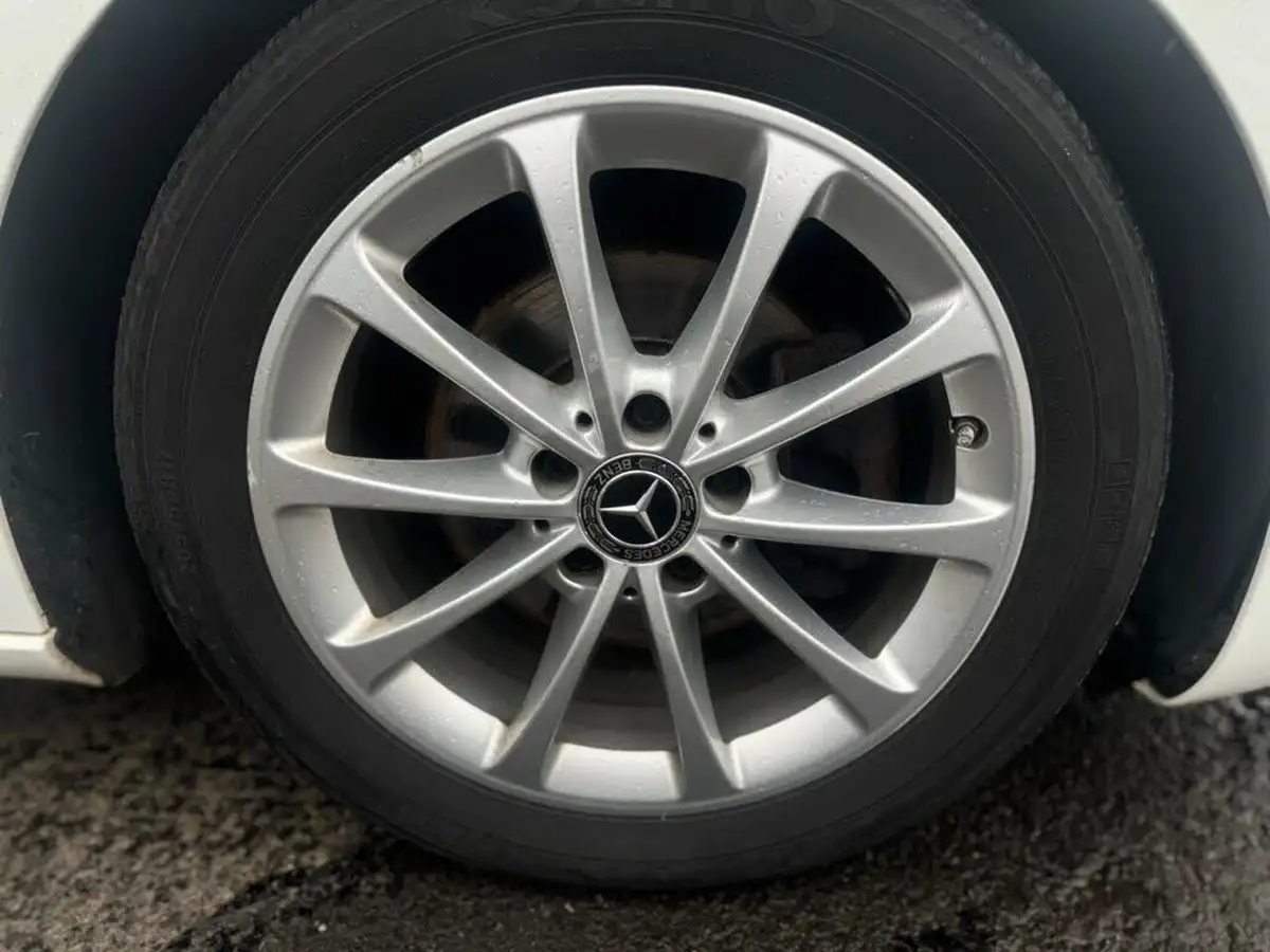 2019-mercedes-benz-a-class-15d-a180d-sport-hatchback-5d-7g-dct-big-28