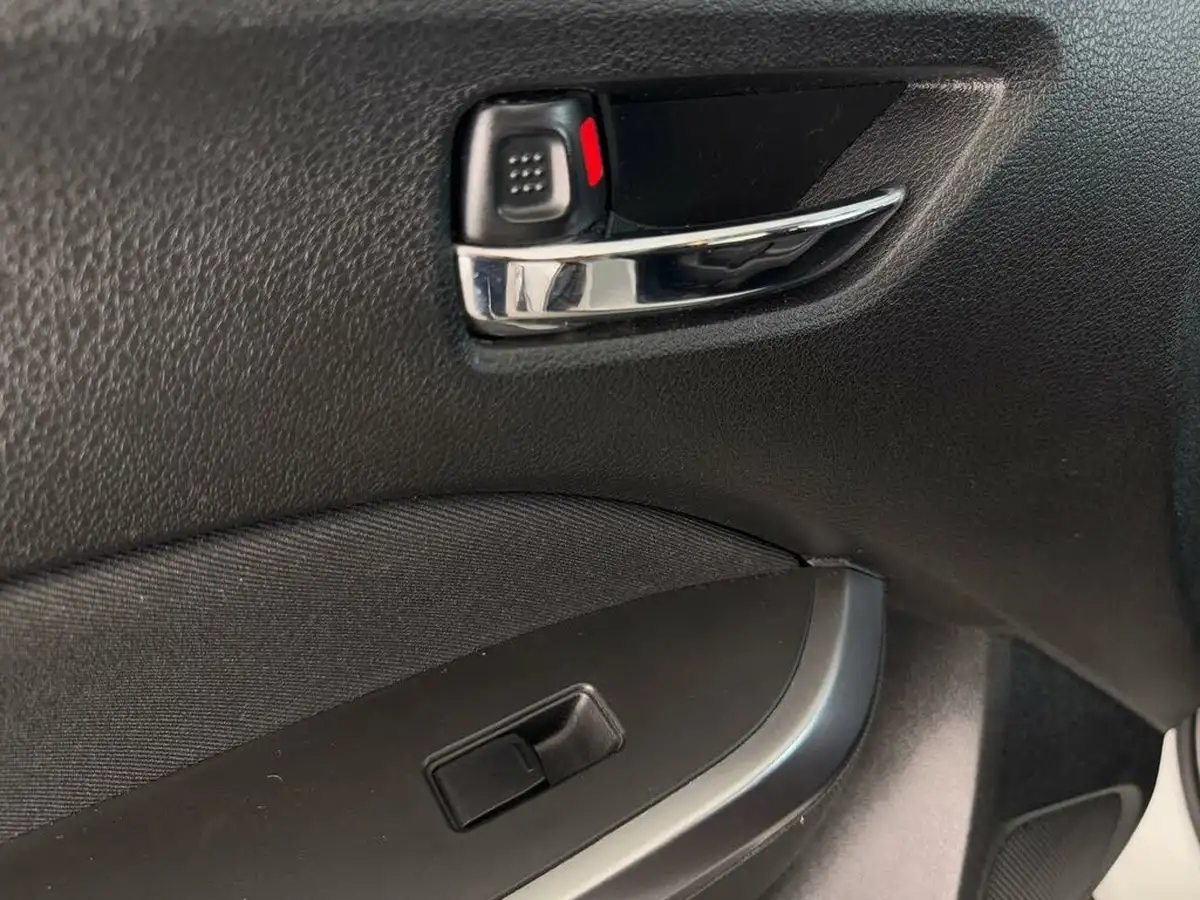 2022-suzuki-vitara-14-boosterjet-sz-t-big-9